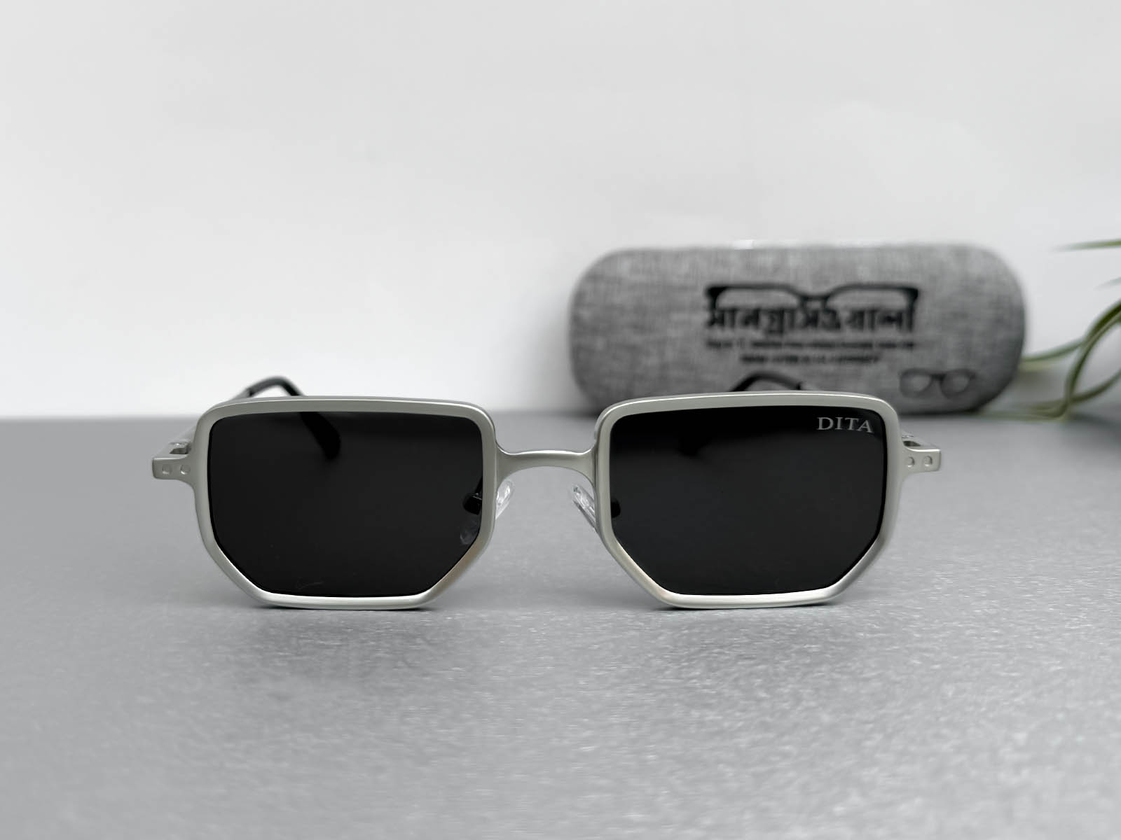 Dita Premium Sunglass