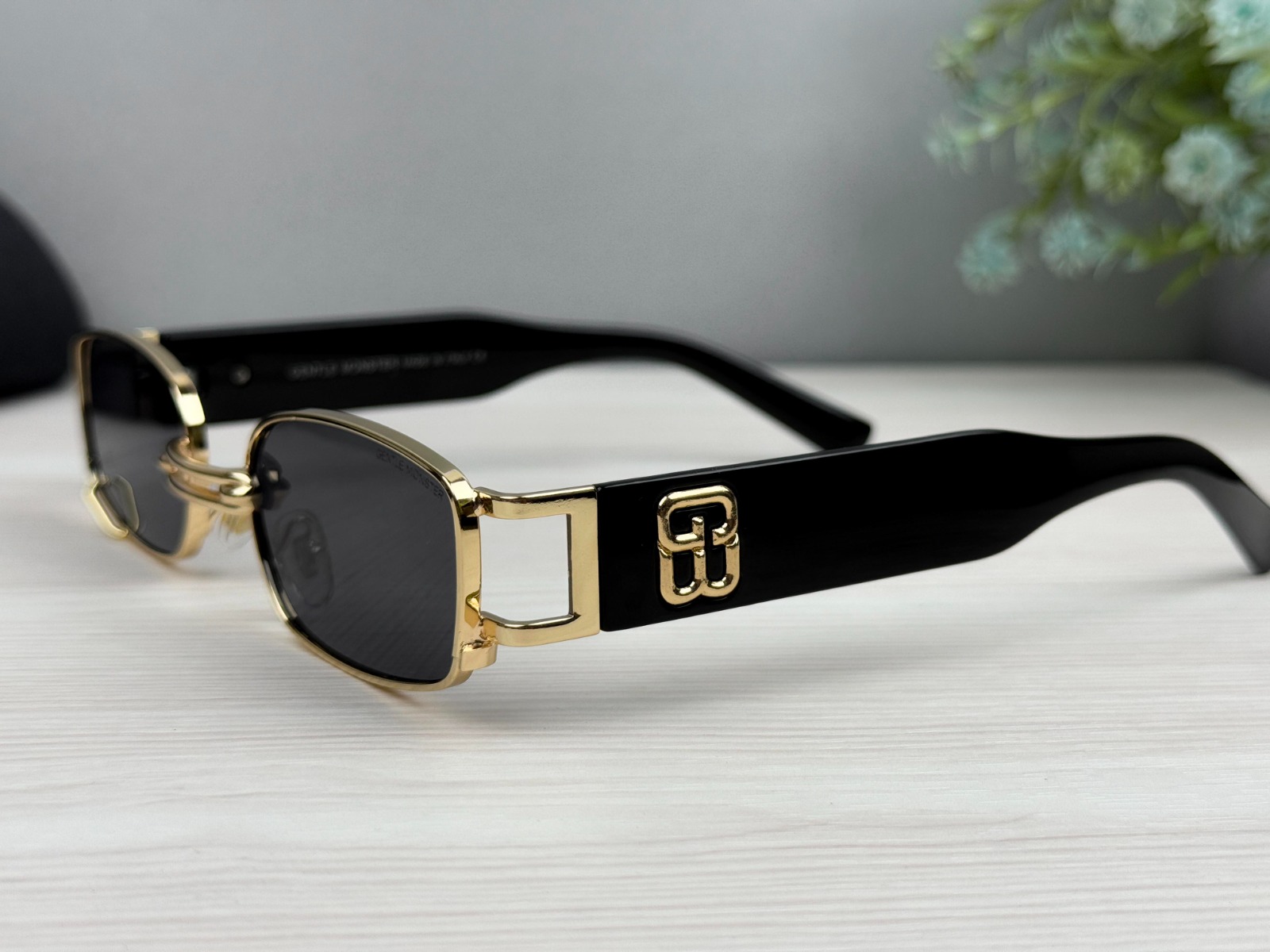 Retro Vintage Fashionable Sunglass-365