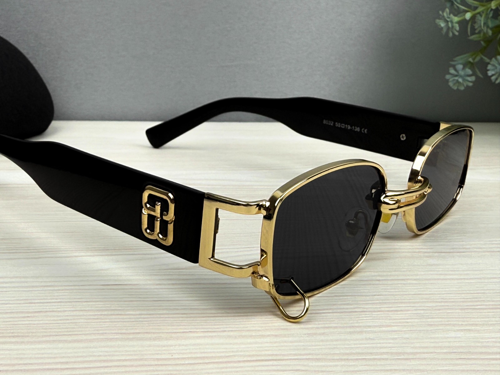 Retro Vintage Fashionable Sunglass-365